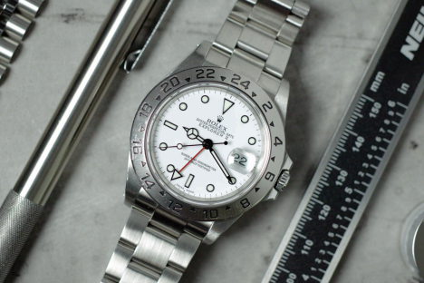 ROLEX EXPLORER II 16570 POLAR DIAL REVIEW: THIRTY DAYS OF OWNERSHIP