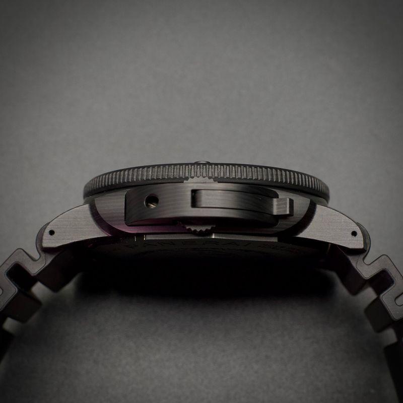 Panerai PAM02979 Submersible Marina Militare Carbotech 47mm 2024 Full Set