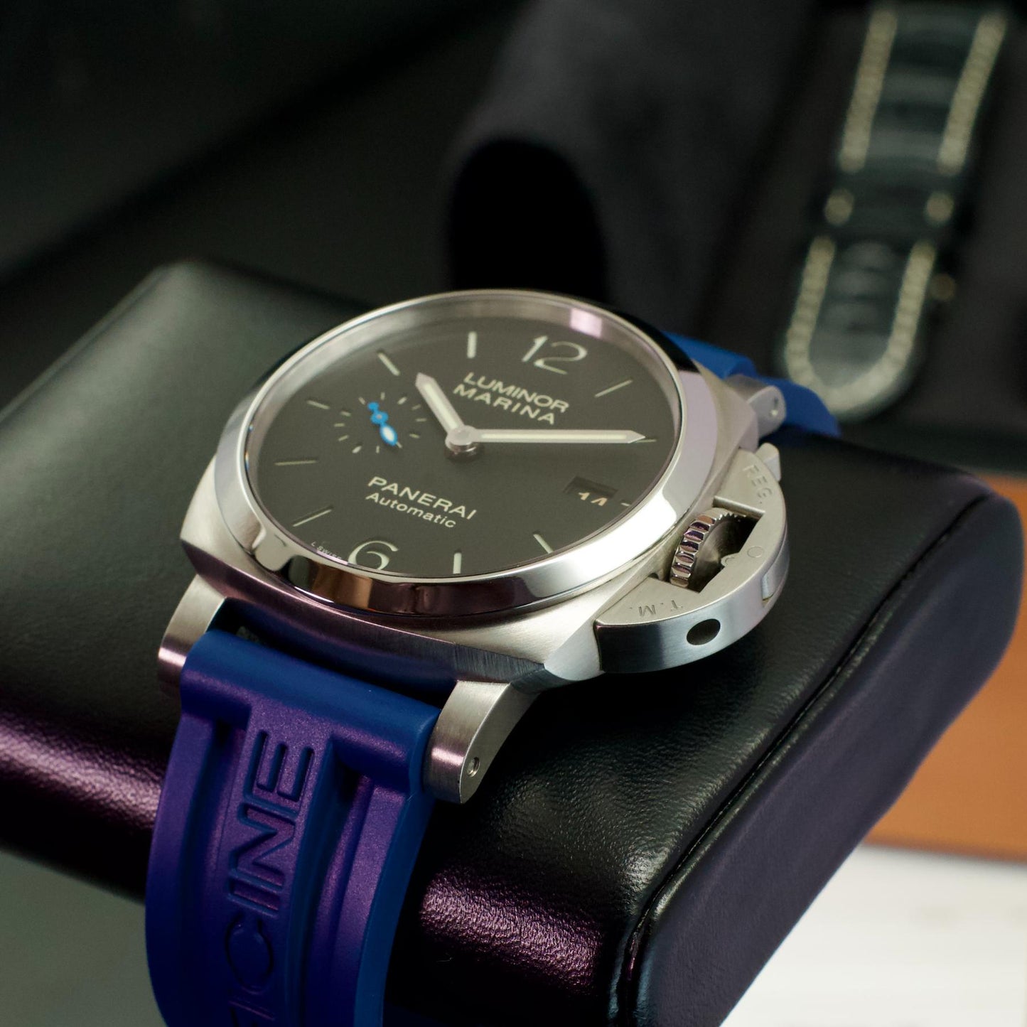 Panerai PAM01392 Luminor Marina 1950 3 Days Steel 42mm Box Papers
