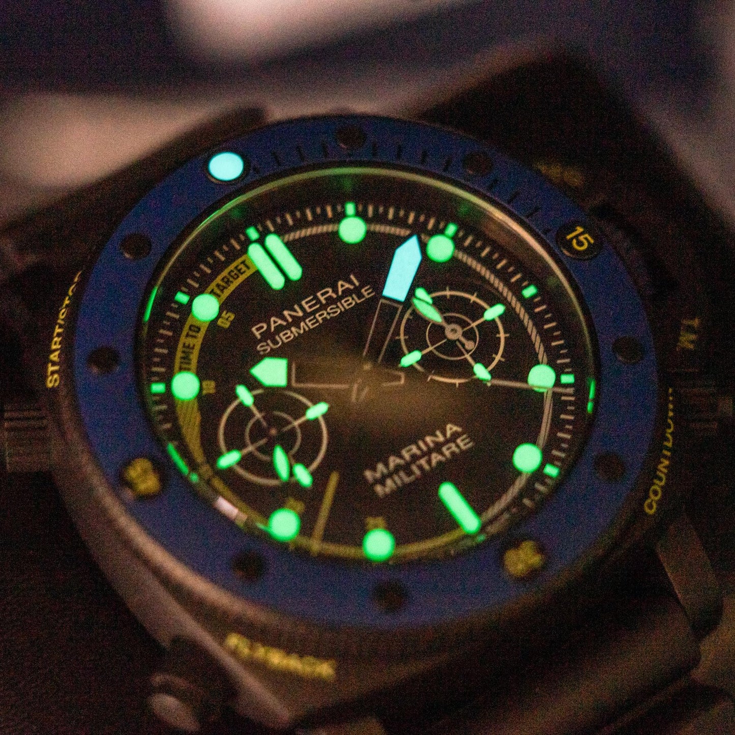Panerai Submersible Forze Speciali PAM02239 47mm Titanium DLC 2024