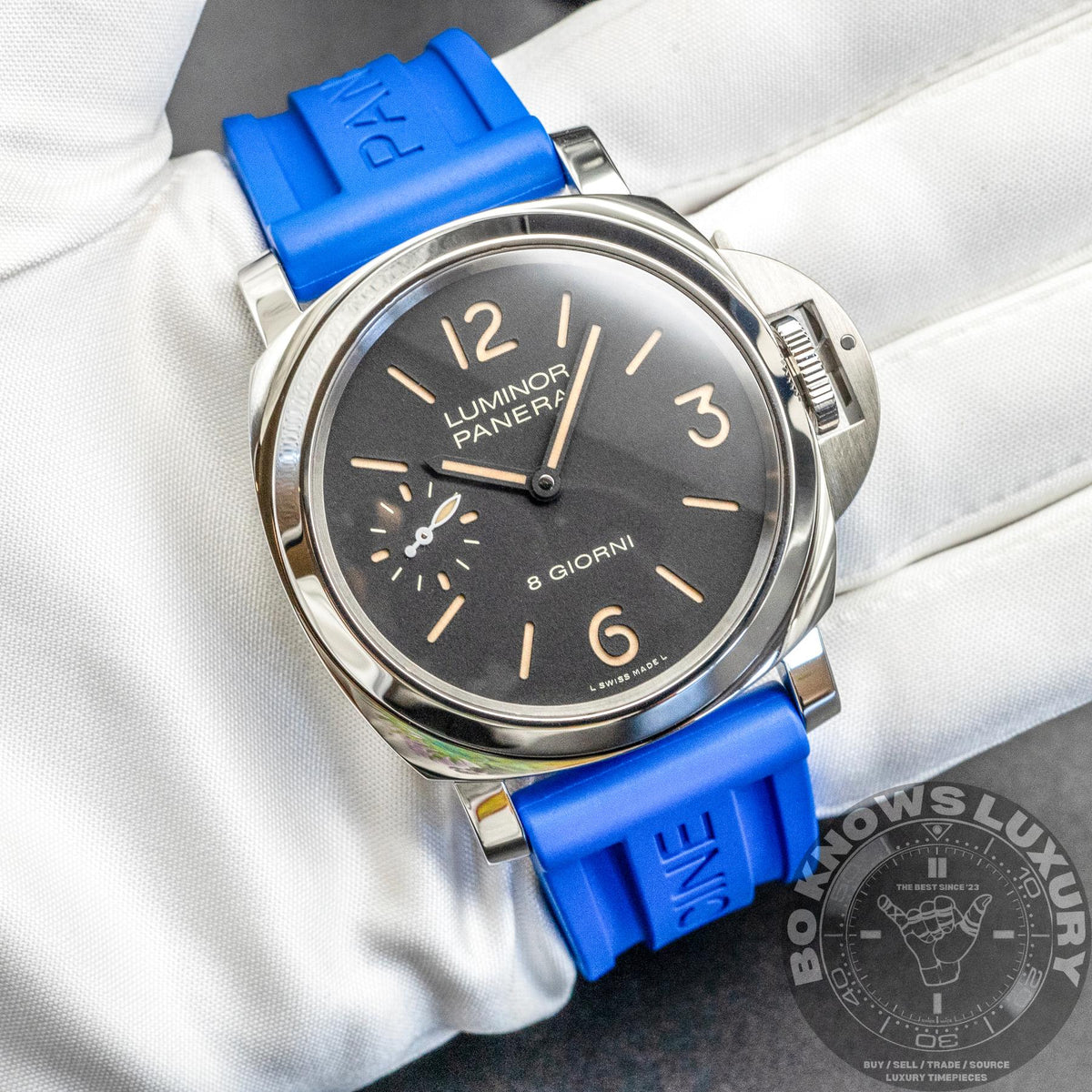 Panerai Luminor 8 Giorni PAM00915 44mm Steel Black Dial 8 Days Box Papers 2026