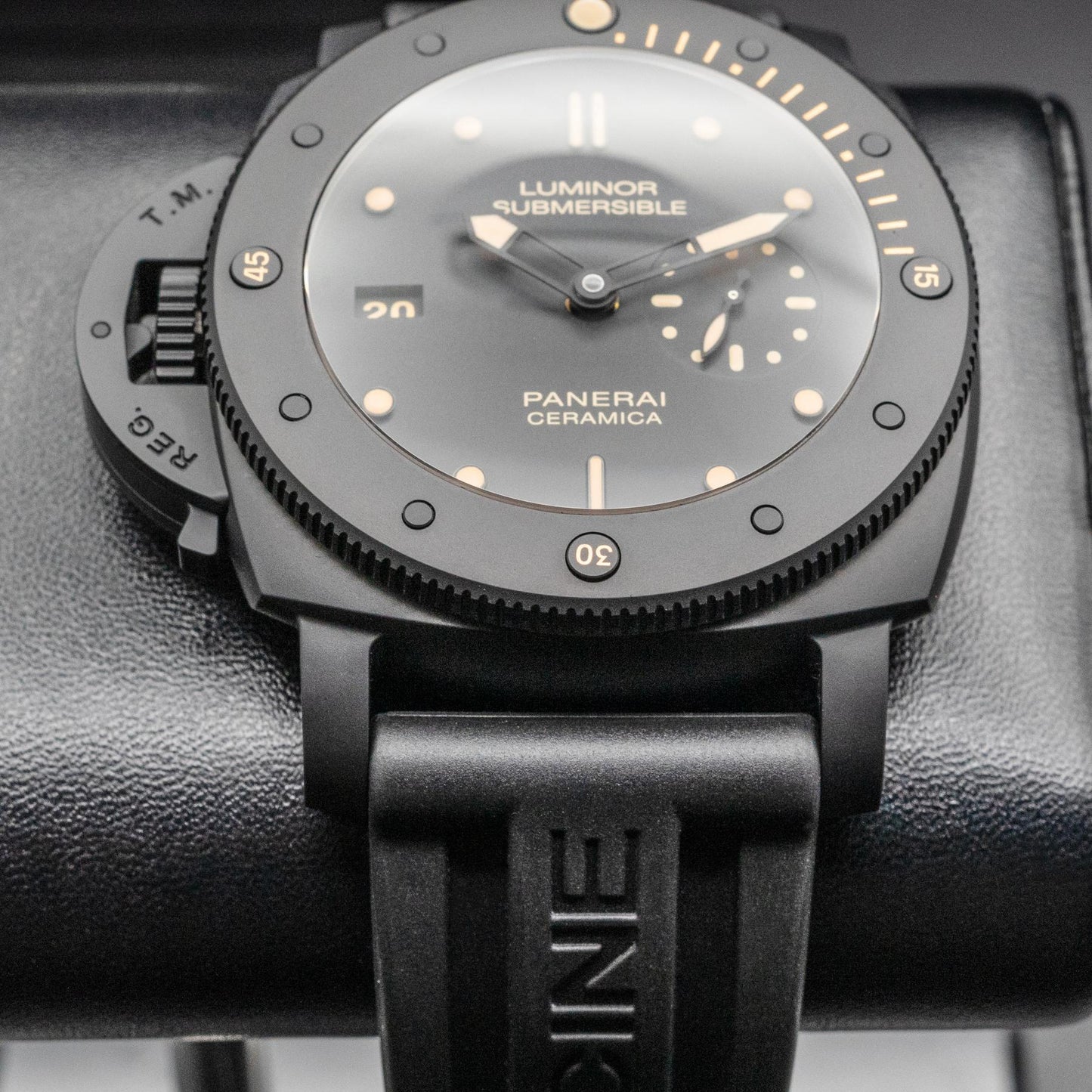 Panerai Luminor Submersible 1950 Left-Handed Ceramica PAM00607 47mm Box Papers