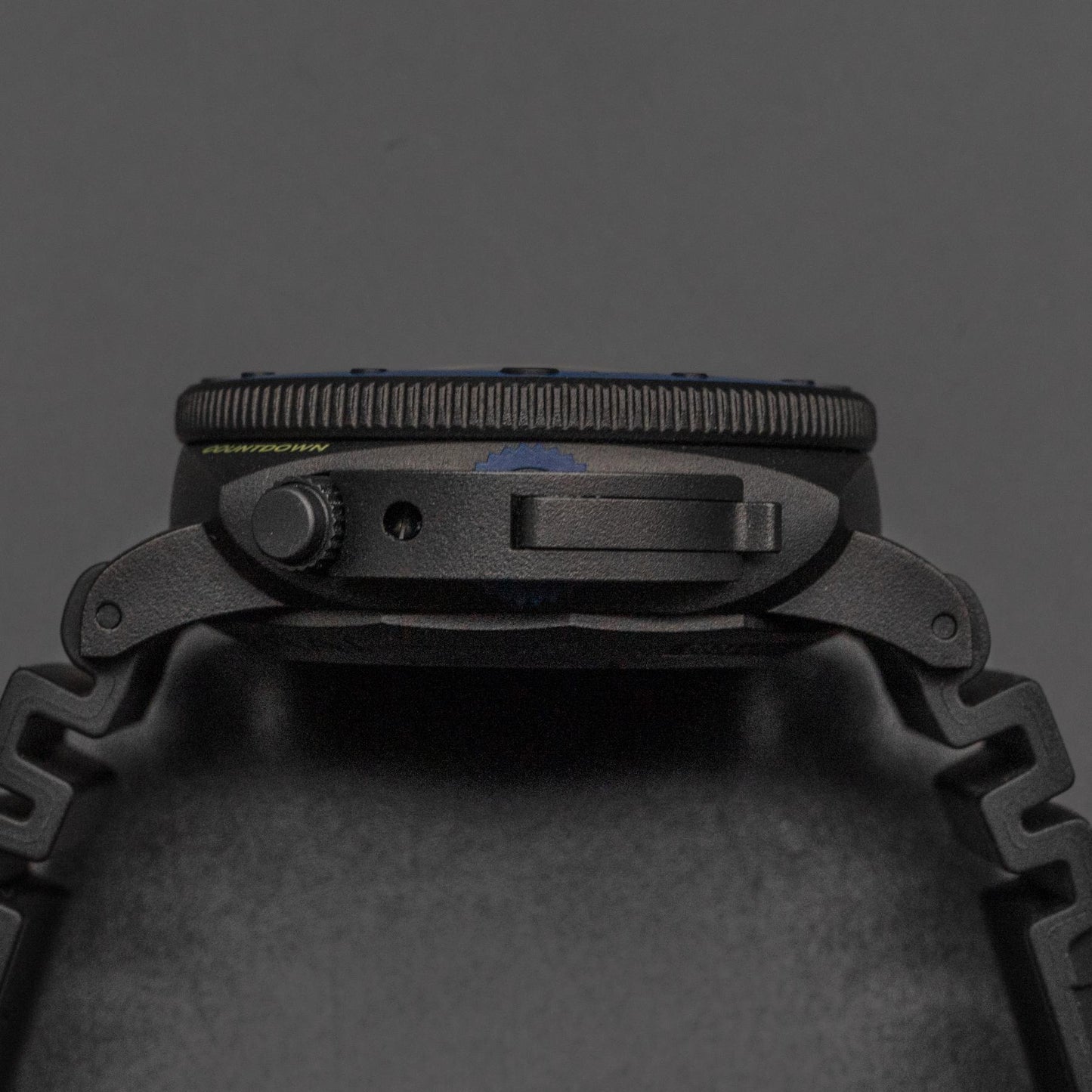 Panerai Submersible Forze Speciali PAM02239 47mm Titanium DLC 2024