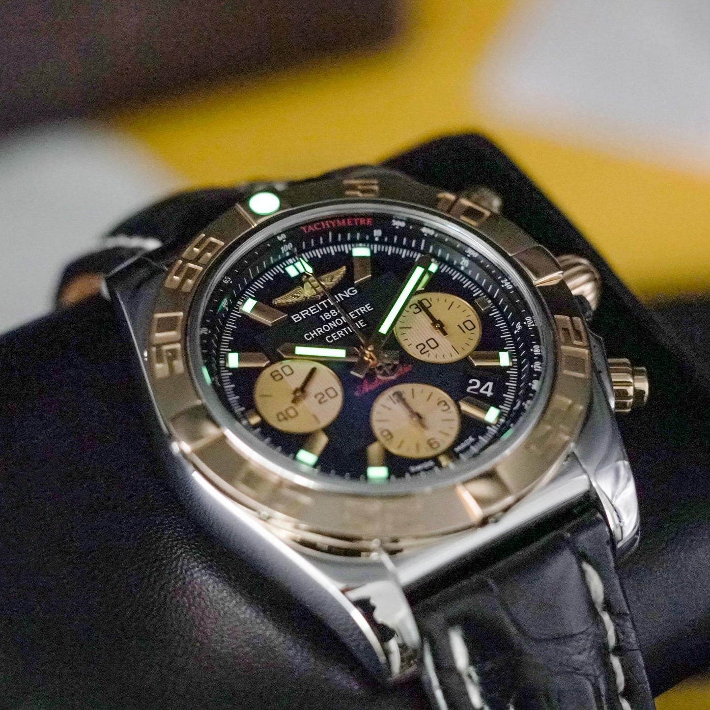 Breitling Chronomat 44 CB011012 Two Tone Rose Gold Black Dial 44mm Box Manual