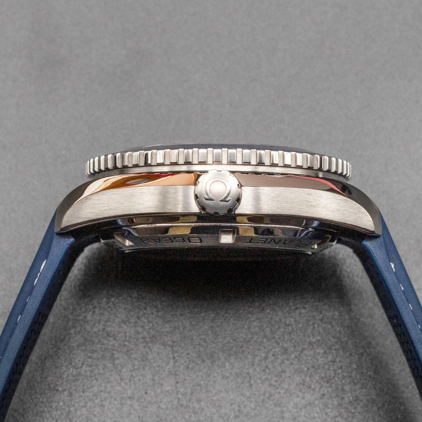 Omega Seamaster Planet Ocean 600M 42mm Titanium Blue Dial Co-Axial Box Papers