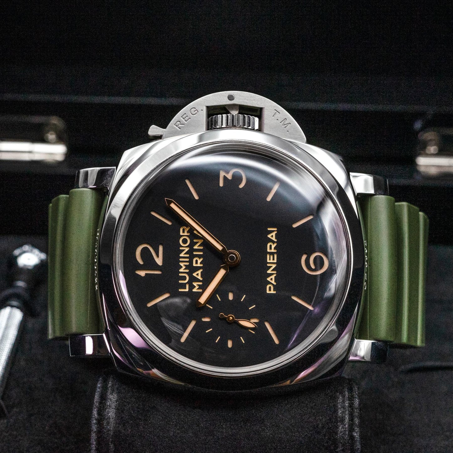 Panerai Luminor PAM00422