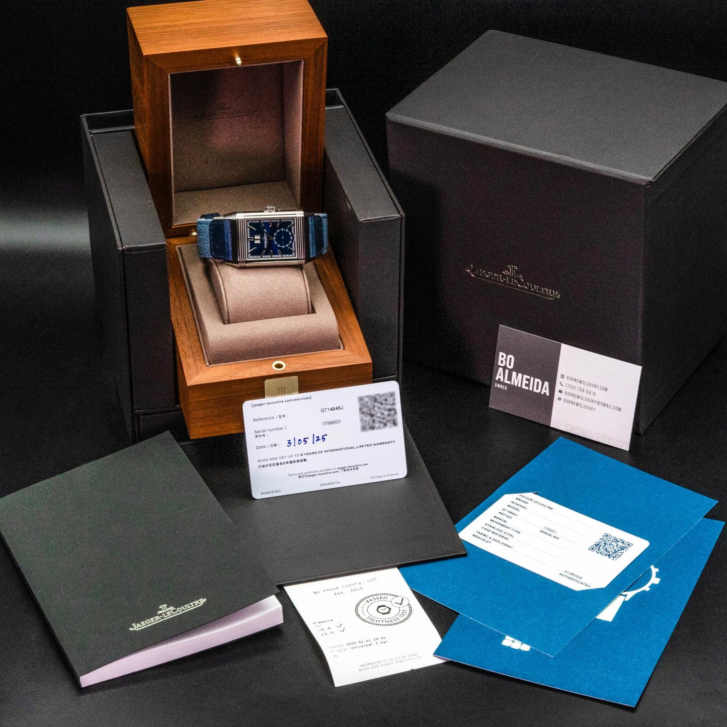 Jaeger-LeCoultre Reverso Tribute Geographic Q714845J Contents