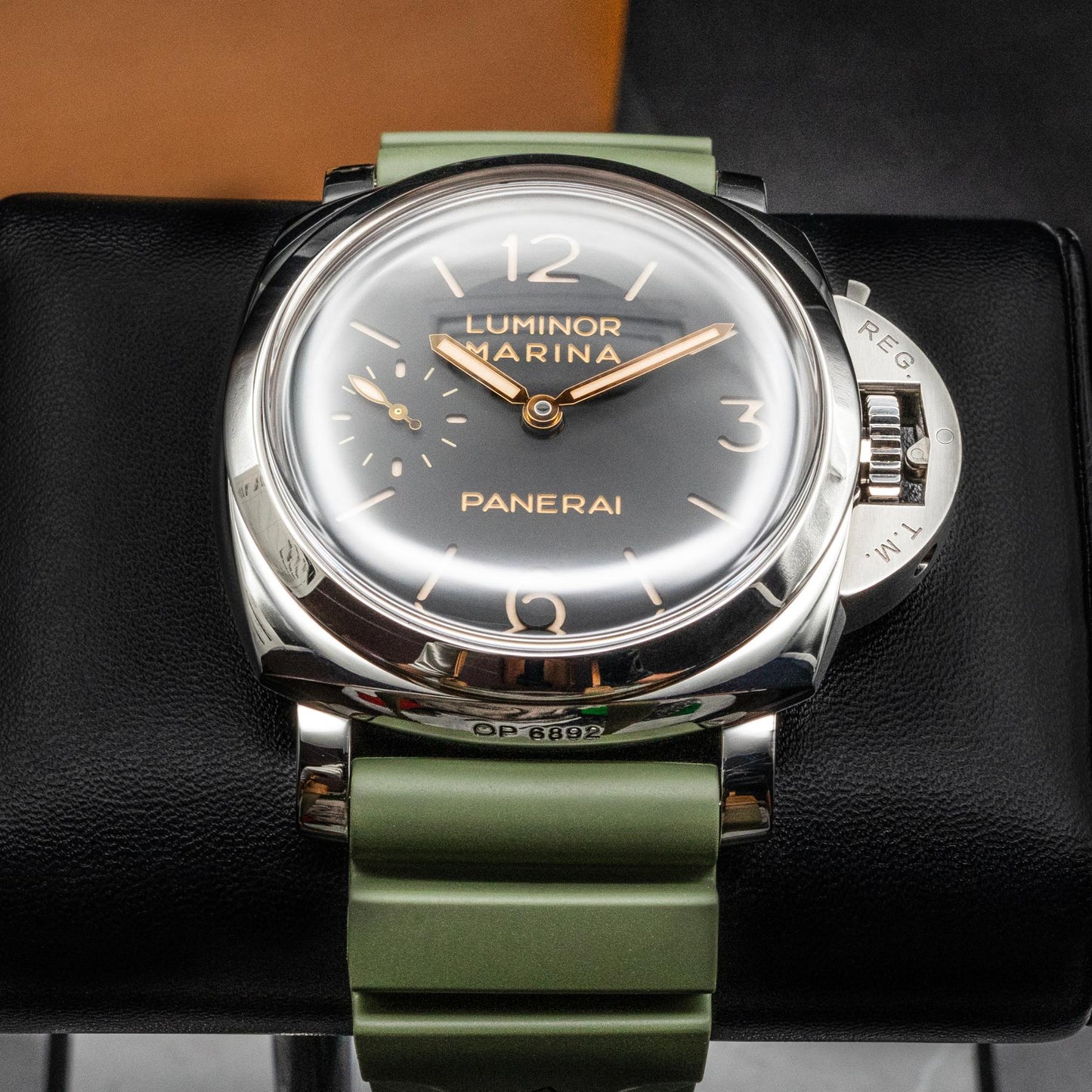 Panerai Luminor Marina 1950 PAM00422 47mm Manual Wind Black Dial Box Papers 2017