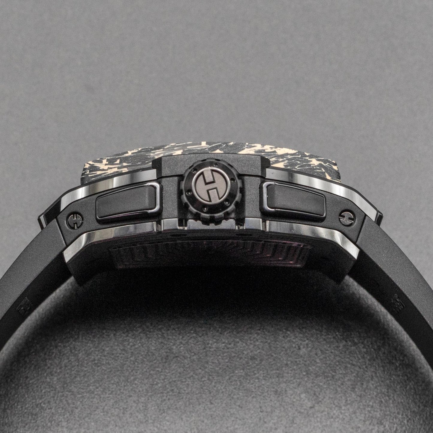 Hublot Spirit Of Big Bang 642.CI.0191.RX.ECU23 Ceramic Carbon Beige Camo 42mm