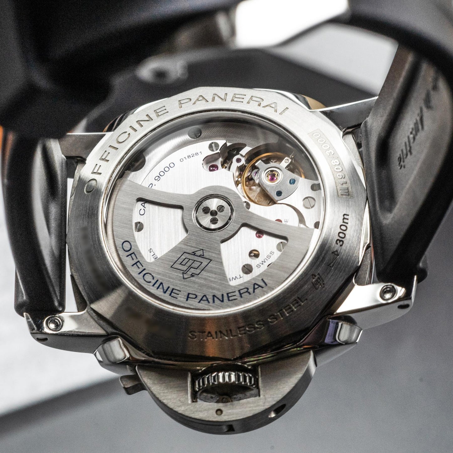 Panerai Luminor Marina 1950 Auto PAM00359 Movement