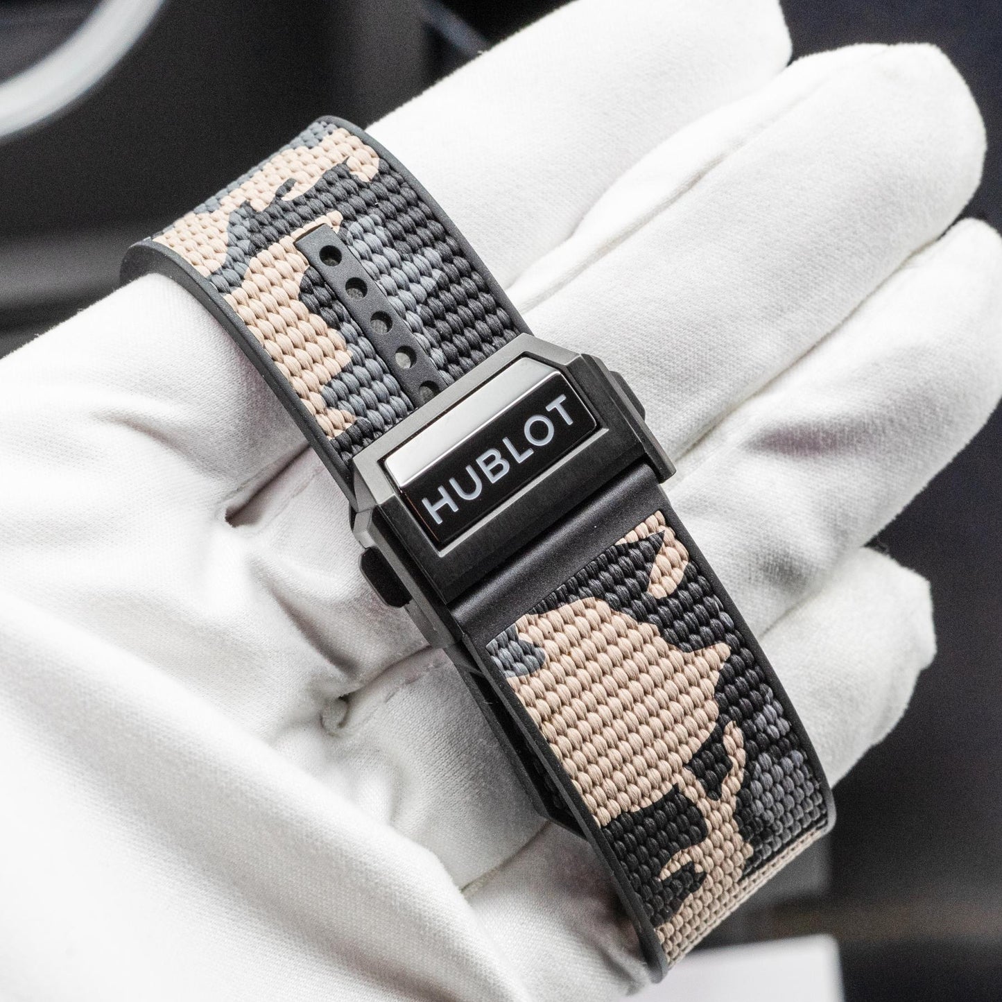 Hublot Spirit Of Big Bang 642.CI.0191.RX.ECU23 Ceramic Carbon Beige Camo 42mm