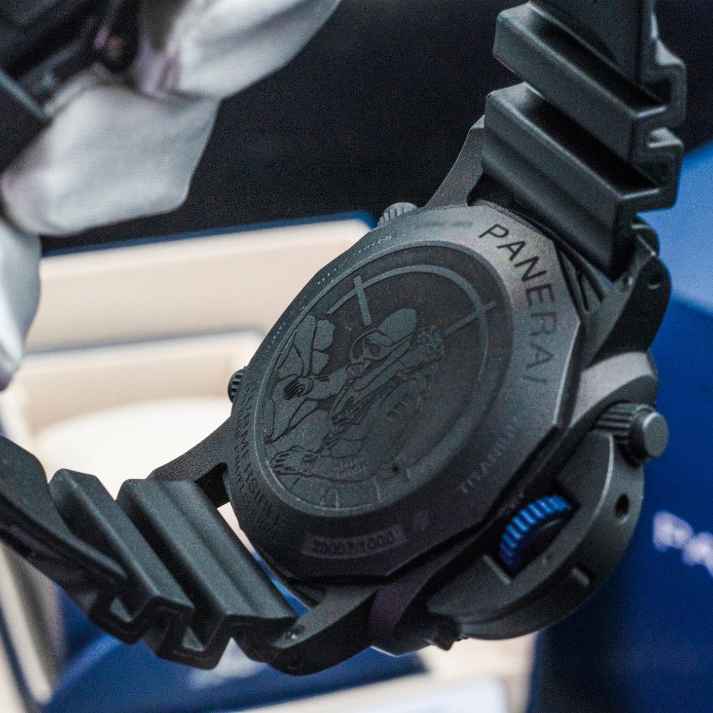 Panerai Submersible Forze Speciali PAM02239 47mm Titanium DLC 2024