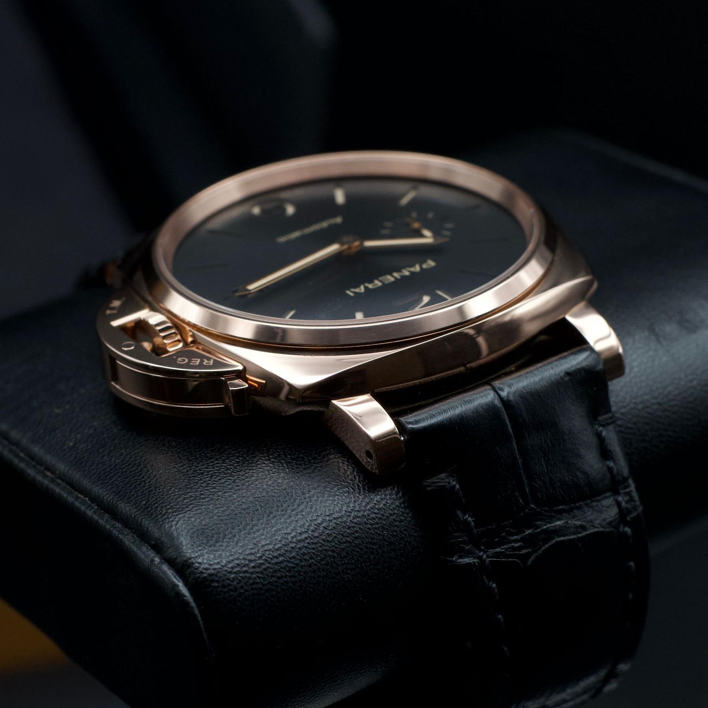 Panerai Luminor Due Goldtech PAM01041 42mm Black Dial Box Papers 2023