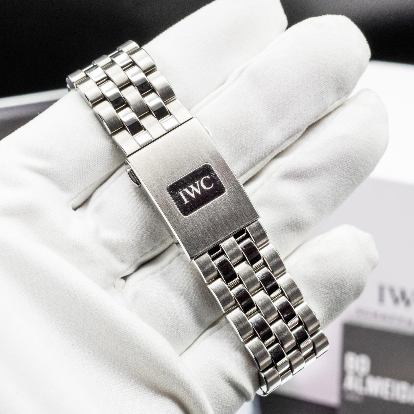 IWC Pilot's Watch Mark XX IW328203 40mm Steel Blue Dial Box Papers 2025