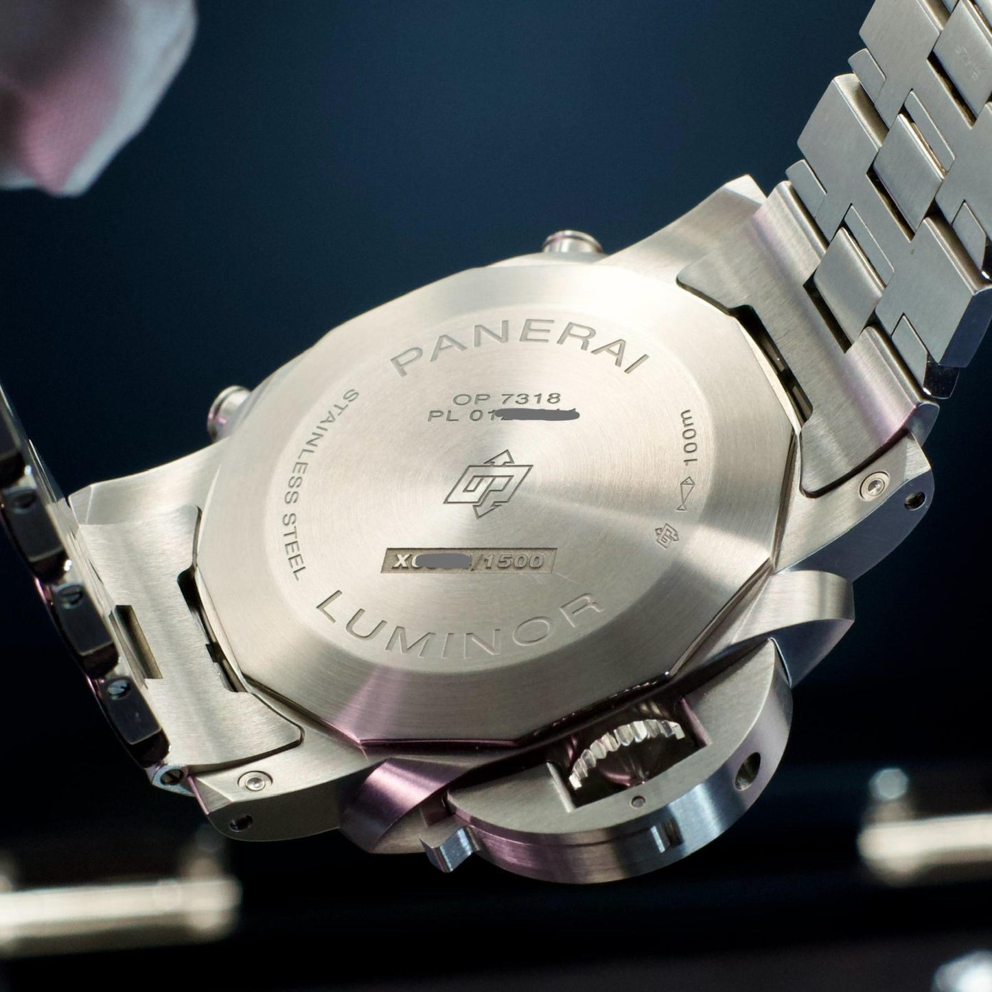 PAM01110 Luminor Chrono Blue caseback