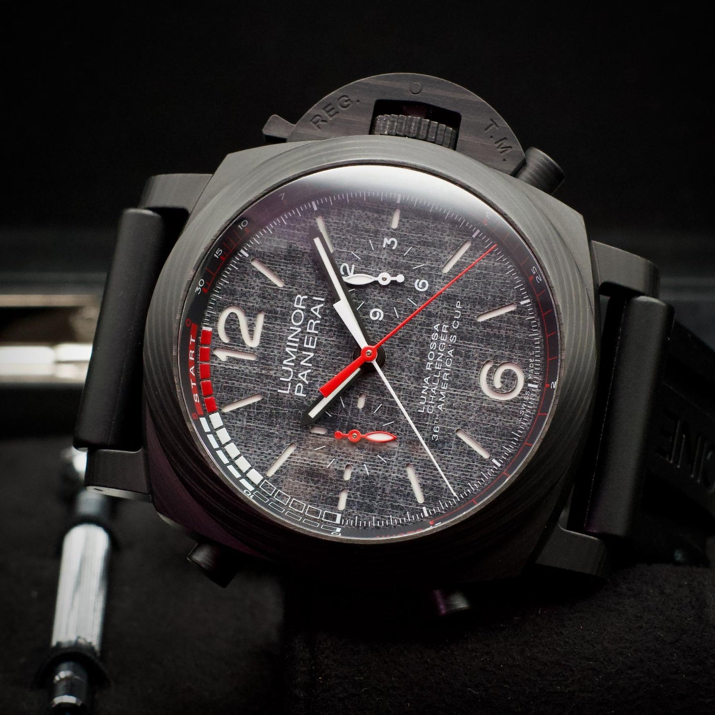 Panerai PAM01038 Luminor Luna Rossa Regatta Carbotech 47mm 2021 Full Set