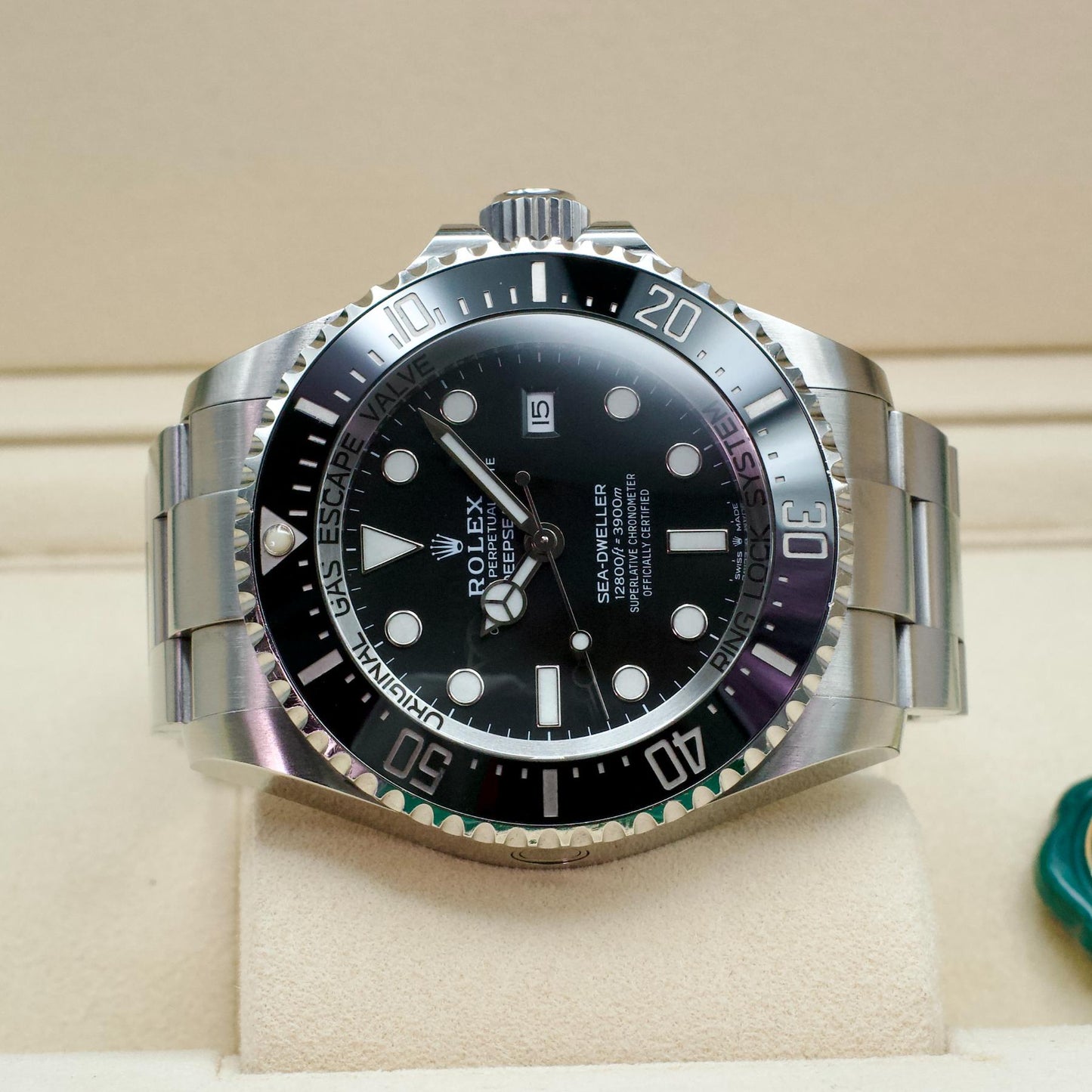 Rolex Sea-Dweller Deepsea 126660 44mm Steel Black Dial Box Papers 2018