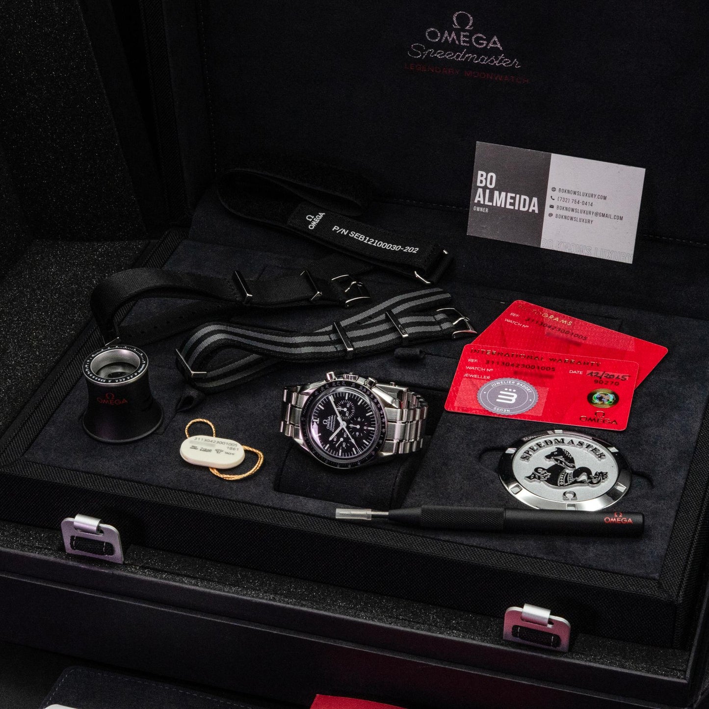 Omega Speedmaster Moonwatch Professional 311.30.42.30.01.005 Box Papers 2015