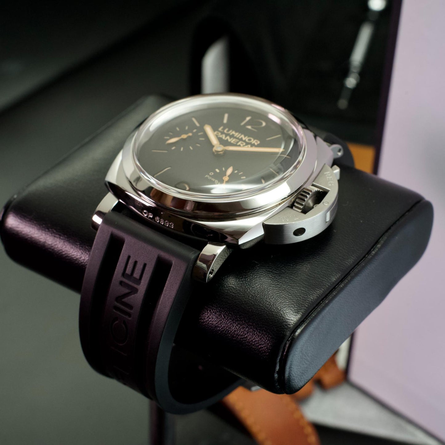 Panerai PAM00423 Luminor 1950 Power Reserve 47mm Steel Black Dial Box Papers