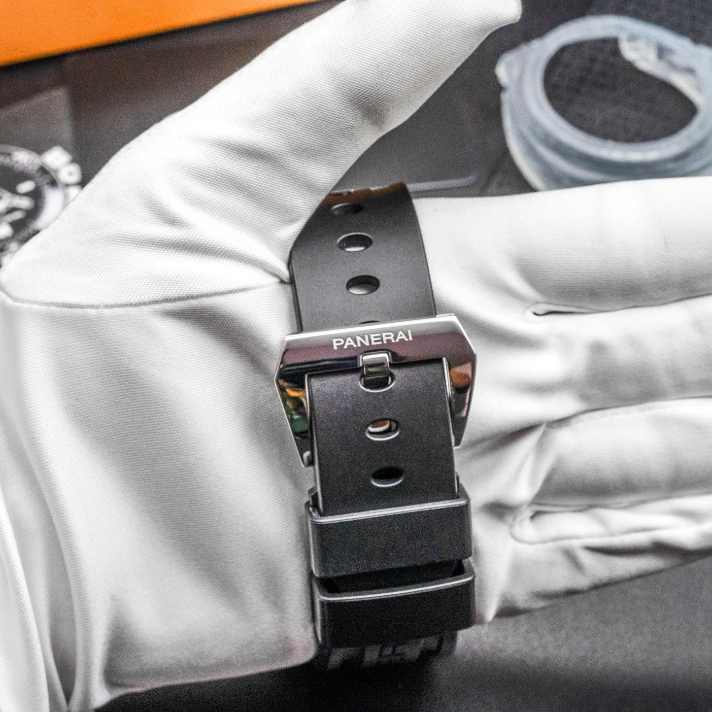 PAM00590 44mm Steel