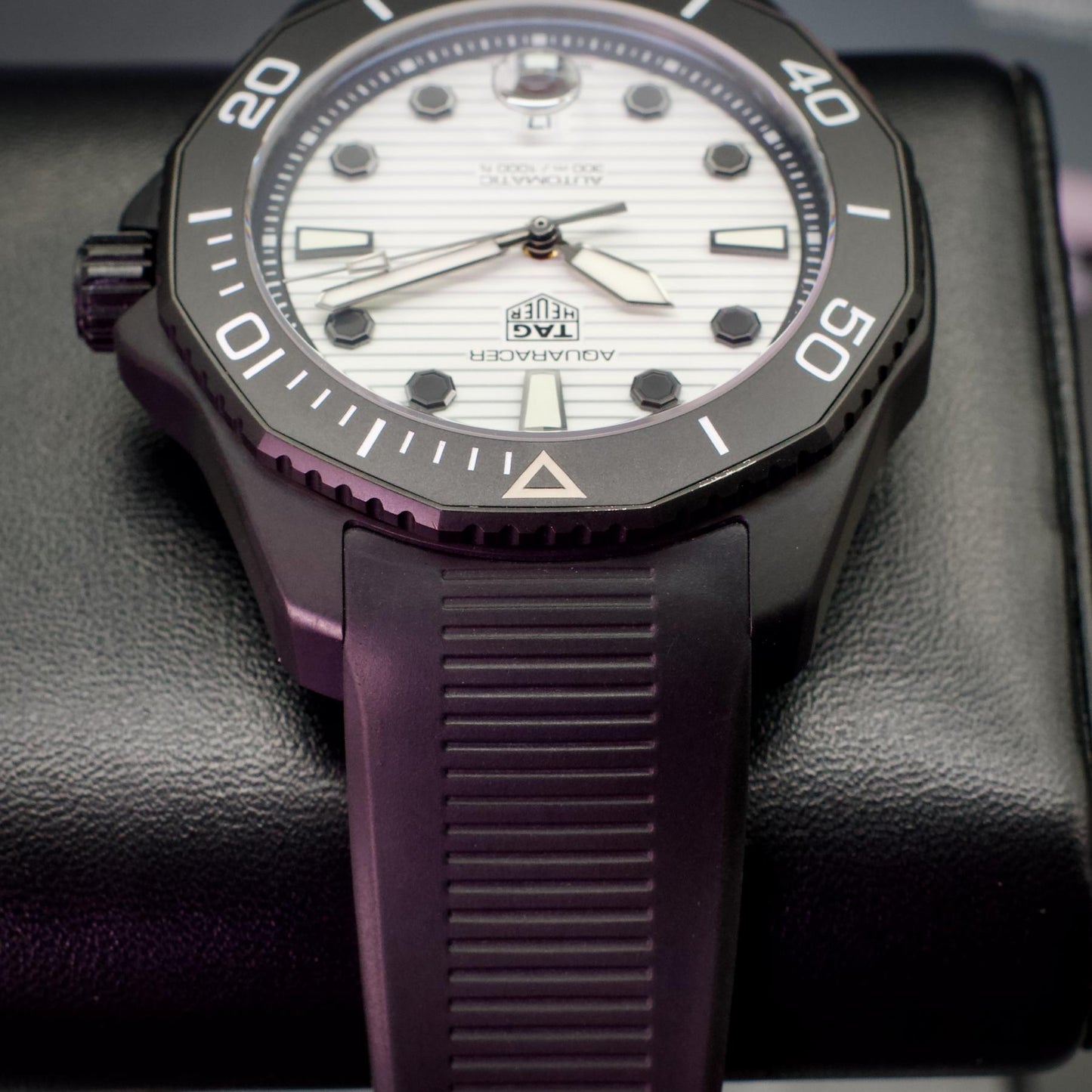 TAG Heuer Aquaracer WBP201D Nightdiver 43mm Black DLC White Dial 2022