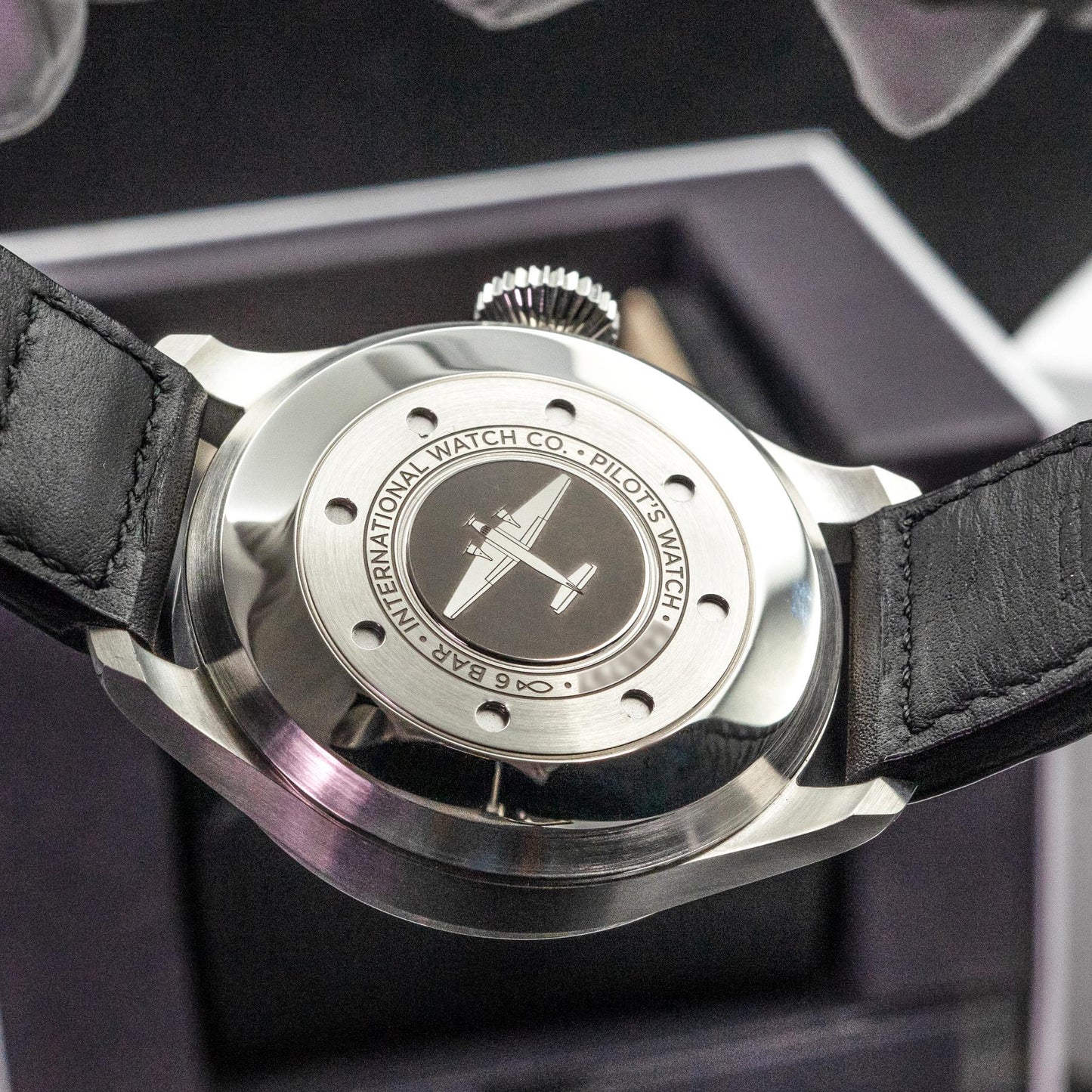 IWC Big Pilot's Watch IW501001 46mm Black Dial Caseback