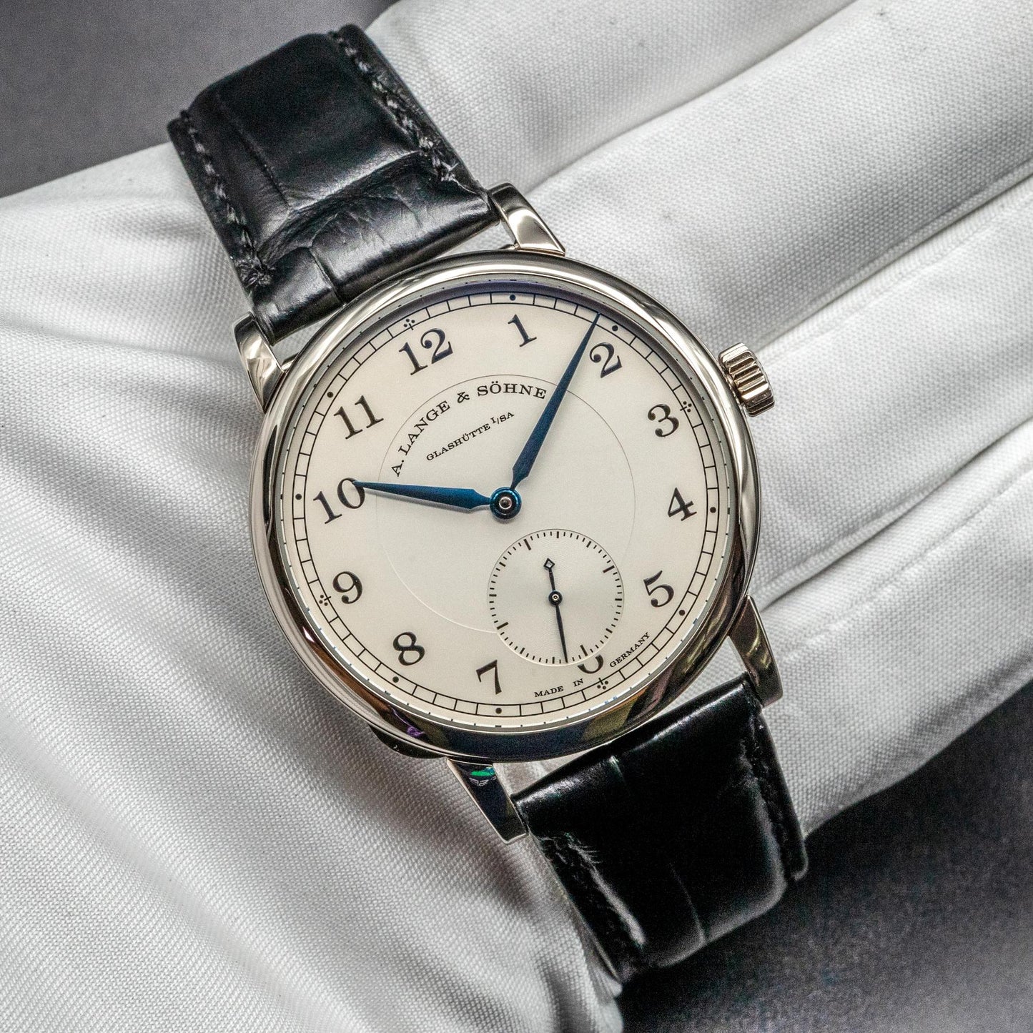 A. Lange Sohne 1815 235.049 38mm White Gold Silver Dial Ltd 25 Box Papers 2019