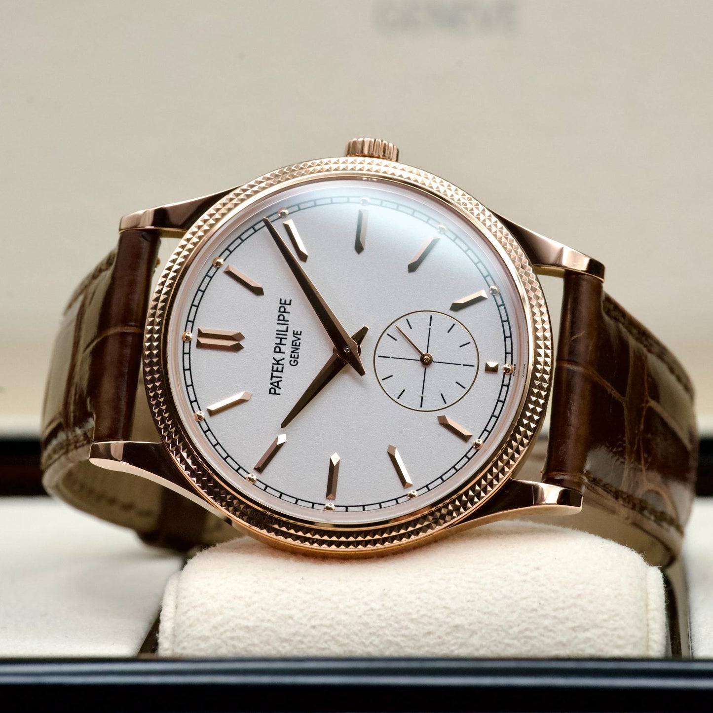 Patek Philippe Calatrava 6119R-001 39mm Rose Gold