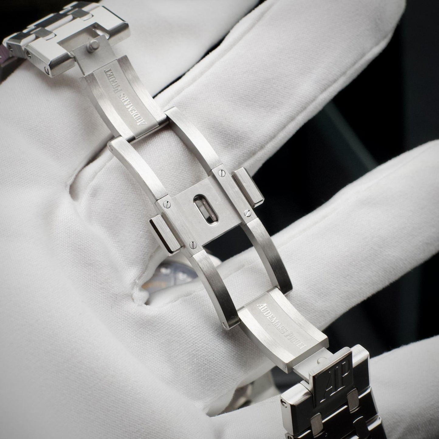 Audemars Piguet Royal Oak 15500ST Black Dial 41mm Steel 2020 Full Set