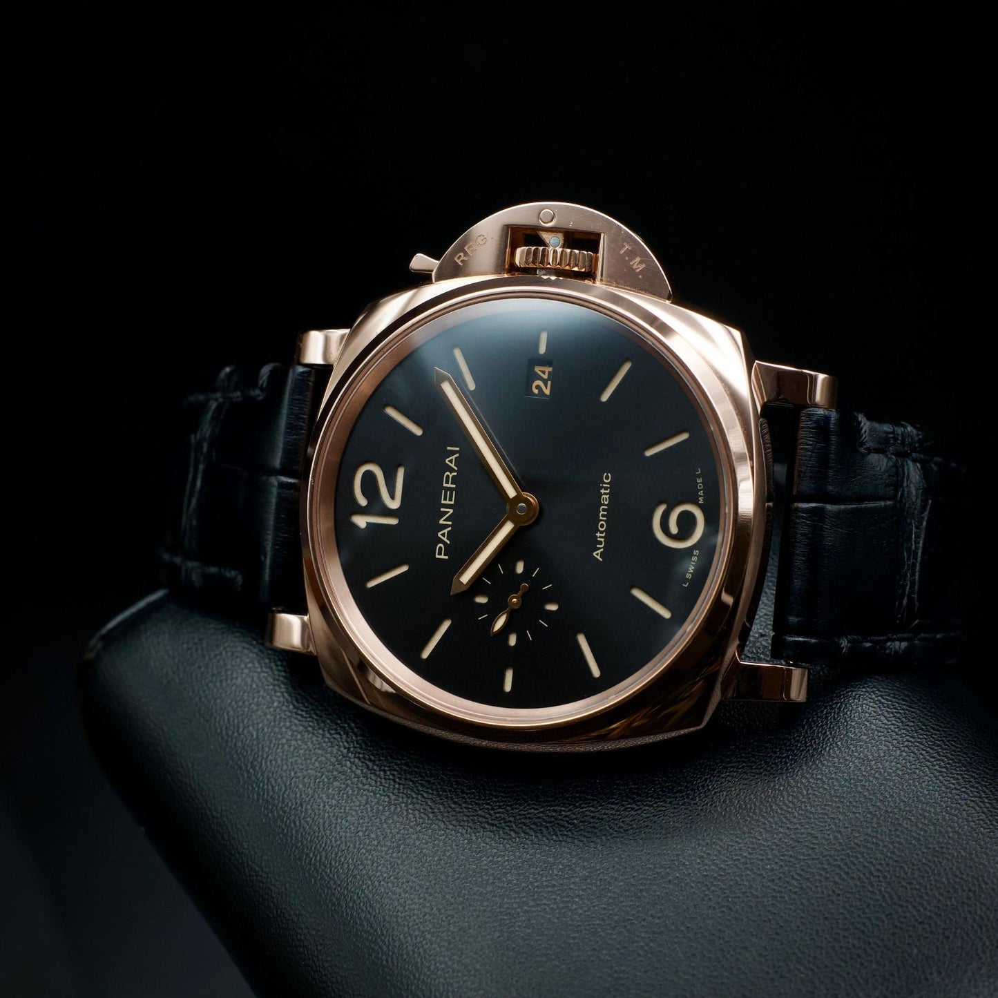 Panerai Luminor Due Goldtech PAM01041 42mm Black Dial Box Papers 2023