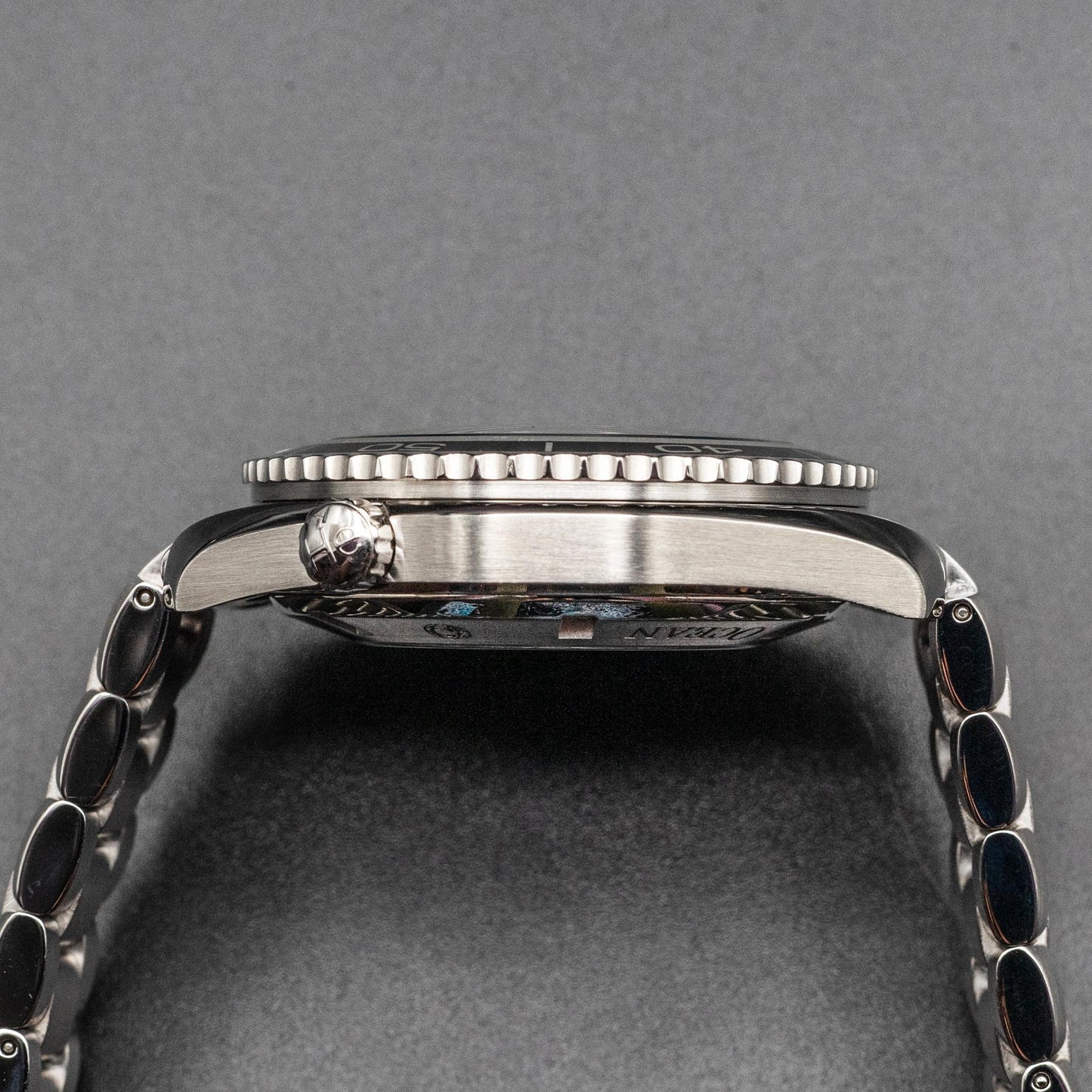 Omega Seamaster Planet Ocean 600M Co-Axial 2200.51.00 45.5mm Steel Black Dial