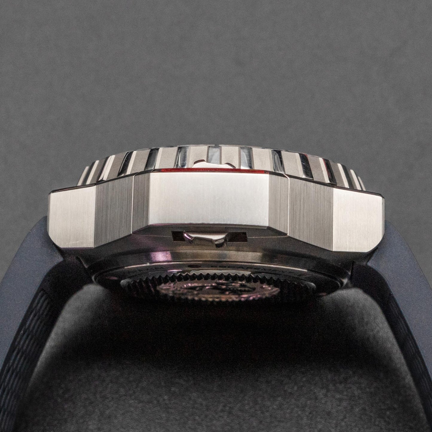Omega Seamaster Ploprof 1200M