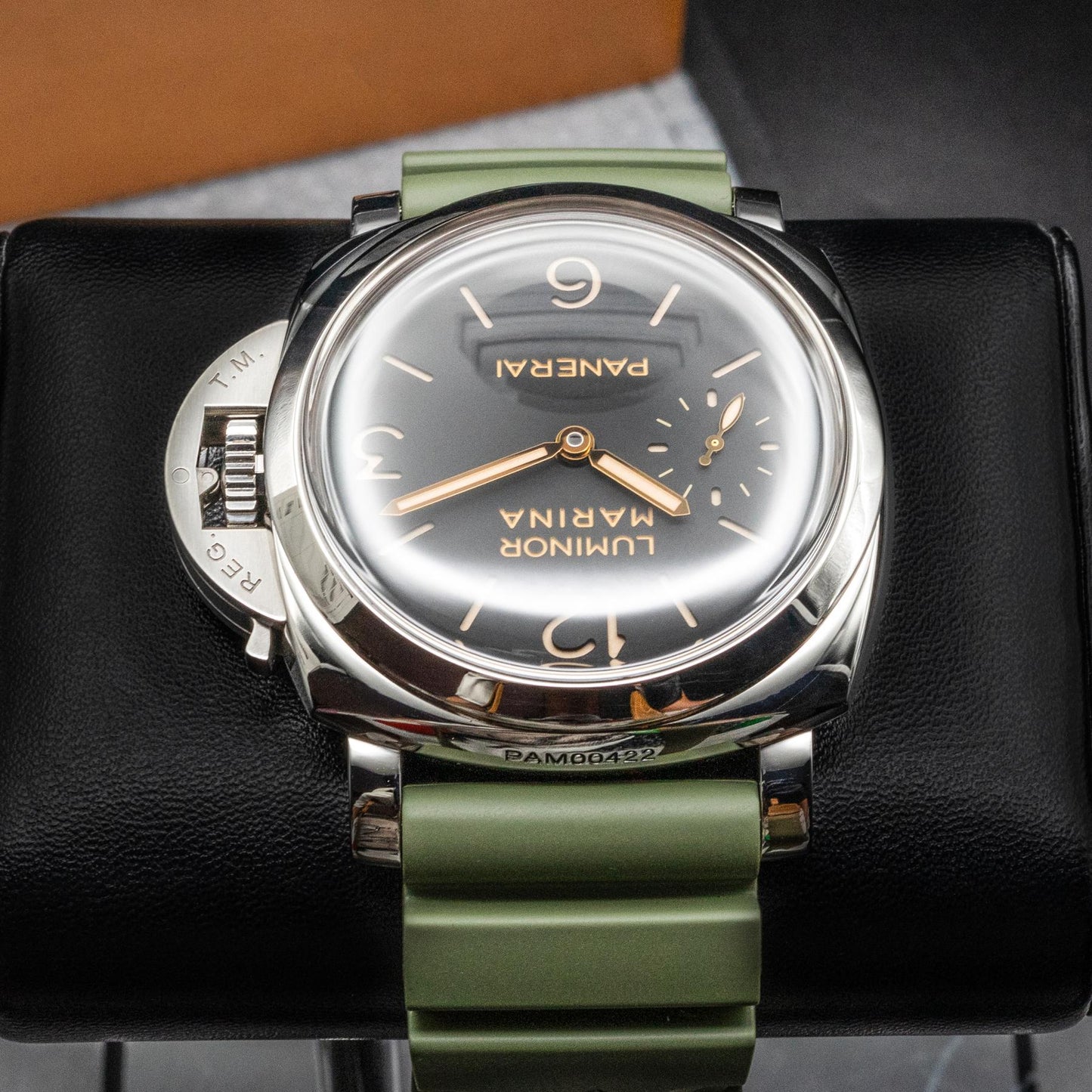 Panerai Luminor Marina 1950 PAM00422 47mm Manual Wind Black Dial Box Papers 2017