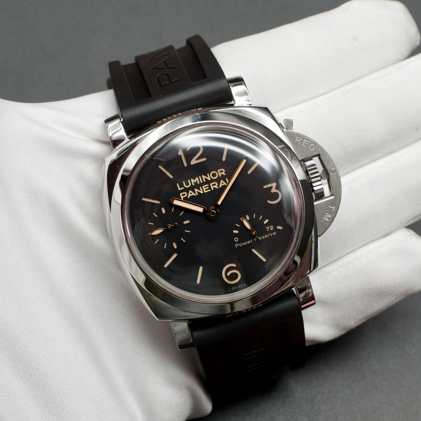Panerai PAM00423 Luminor 1950 Power Reserve 47mm Steel Black Dial Box Papers