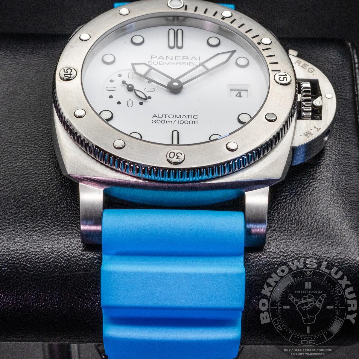 Panerai Submersible QuarantaQuattro PAM01595 44mm Steel White Box Papers 2024