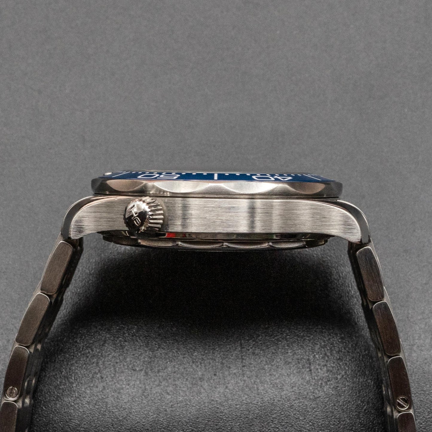 Omega Seamaster Diver 300M 210.30.42.20.03.001