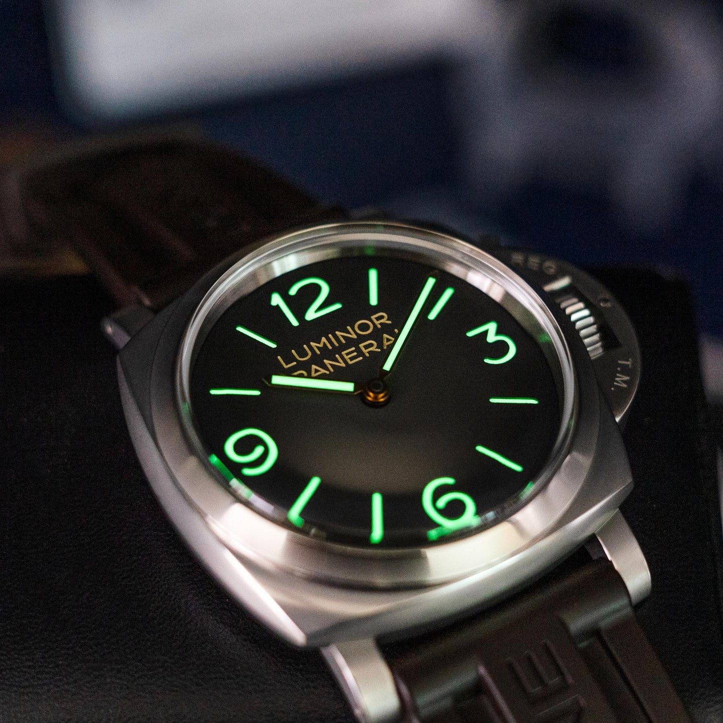 Panerai PAM 01628 Luminor Tre Giorni 47mm Patina Steel Grey Gradient Dial Box