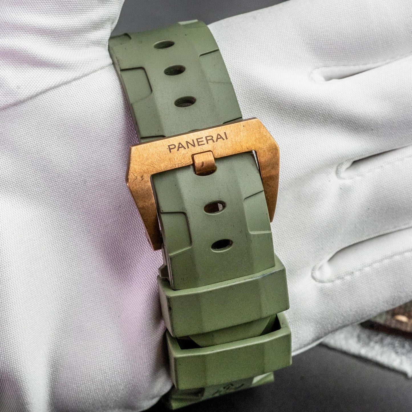 Panerai Submersible 1950 Bronzo PAM00507 47mm Bronze Green Dial Ltd 1000 Pcs