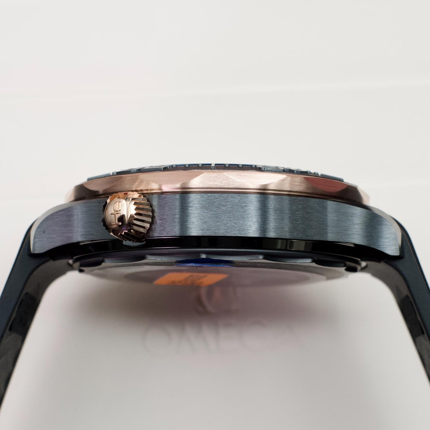 Omega Seamaster 300M 210.62.44.20.01.001 Ceramic Sedna Gold 43.5mm Mint 2025