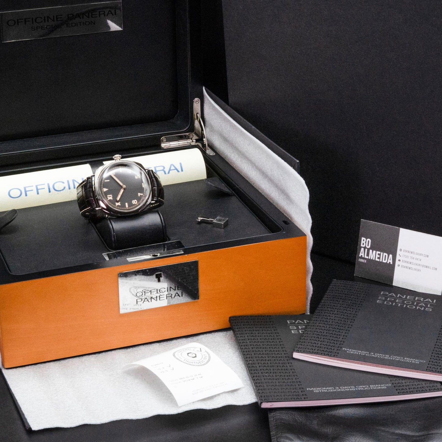PAM00376 White Gold California Dial