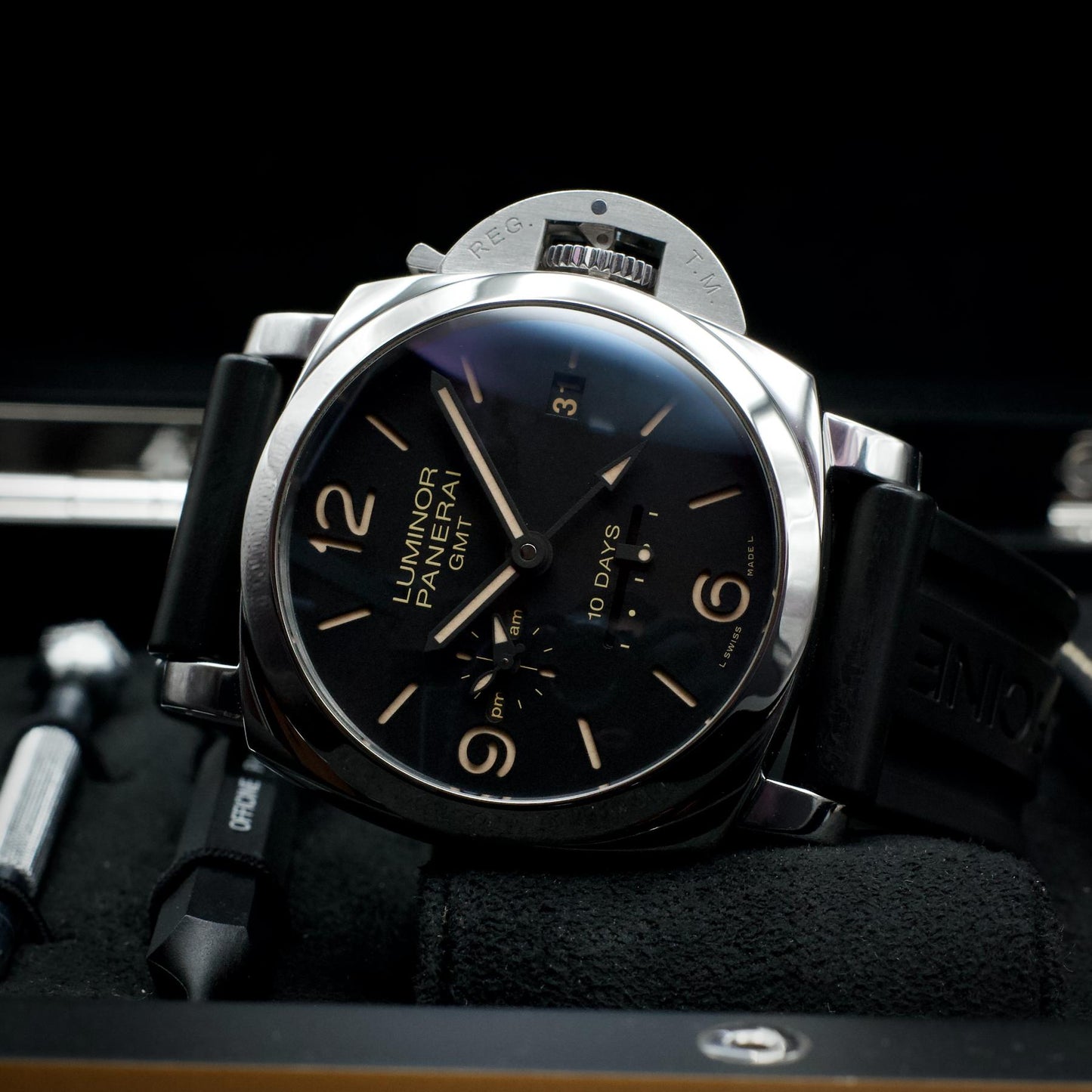 Panerai PAM00533 Luminor 1950 10 Days GMT 44mm Steel Black Dial Full Set