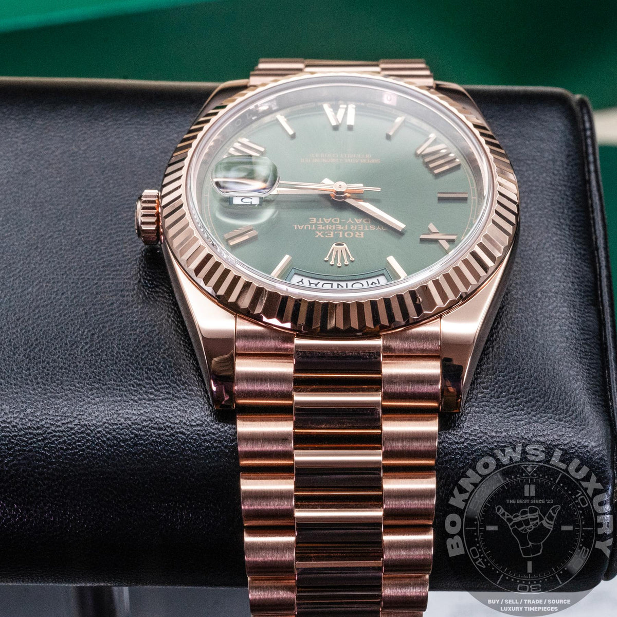 Rolex Day-Date 40 228235 40mm 18K Everose Gold Olive Green Roman Box Papers 2019