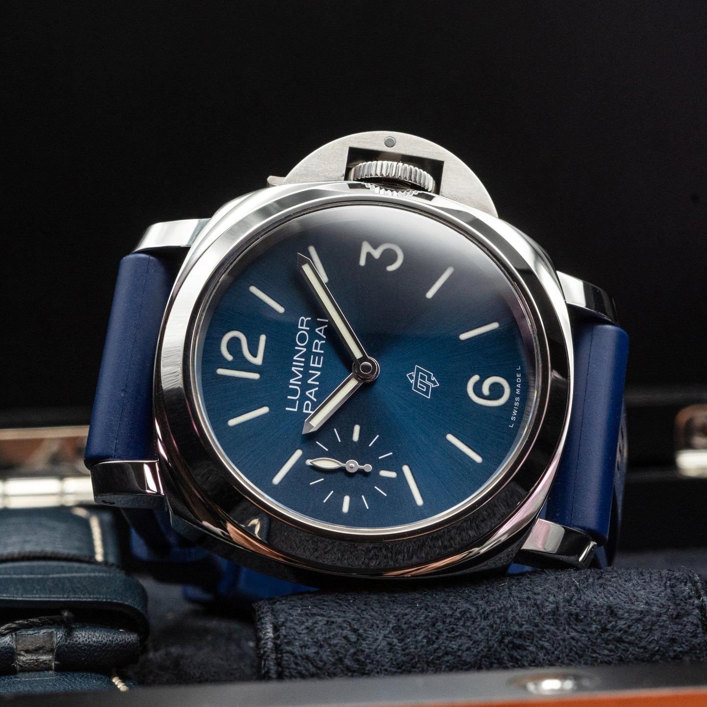Panerai PAM01085 Luminor Logo Blu Mare 44mm Steel Blue Sunburst Dial