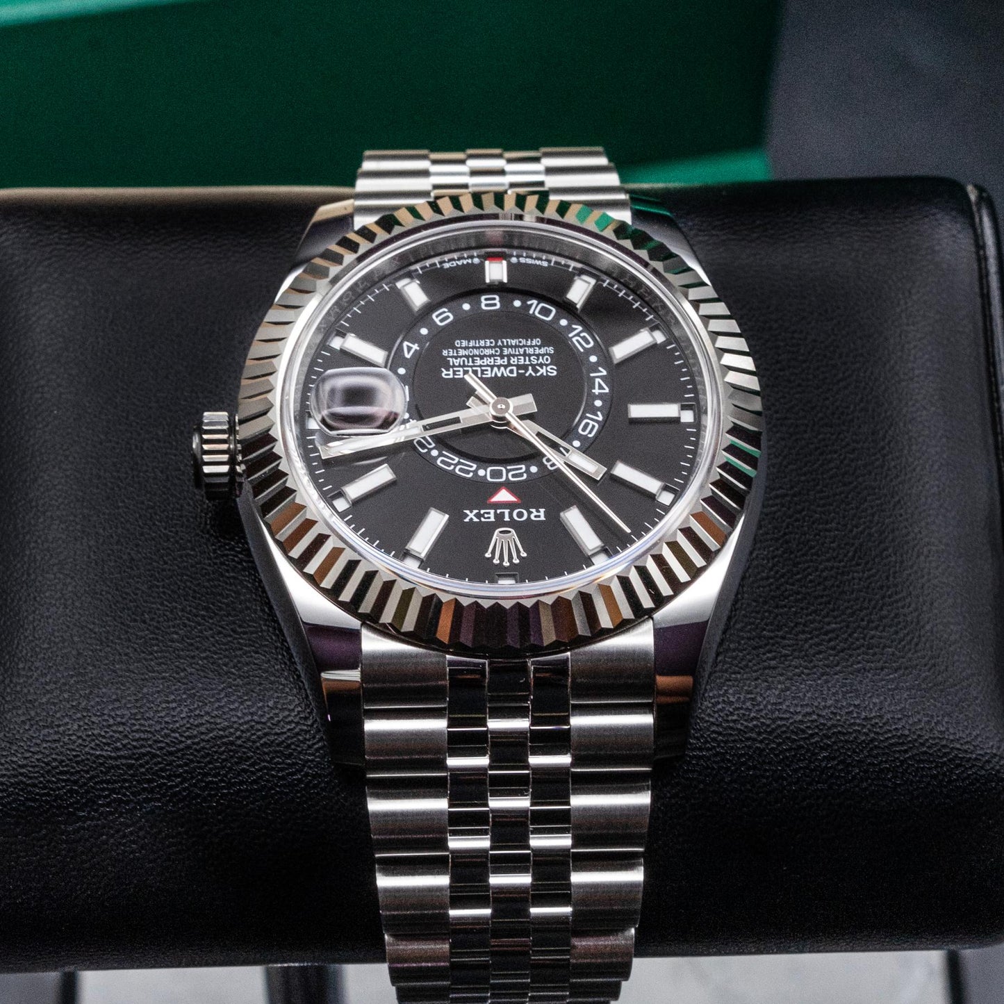 Rolex Sky-Dweller 336934 42mm White Rolesor Black Dial Jubilee Box Papers 2026