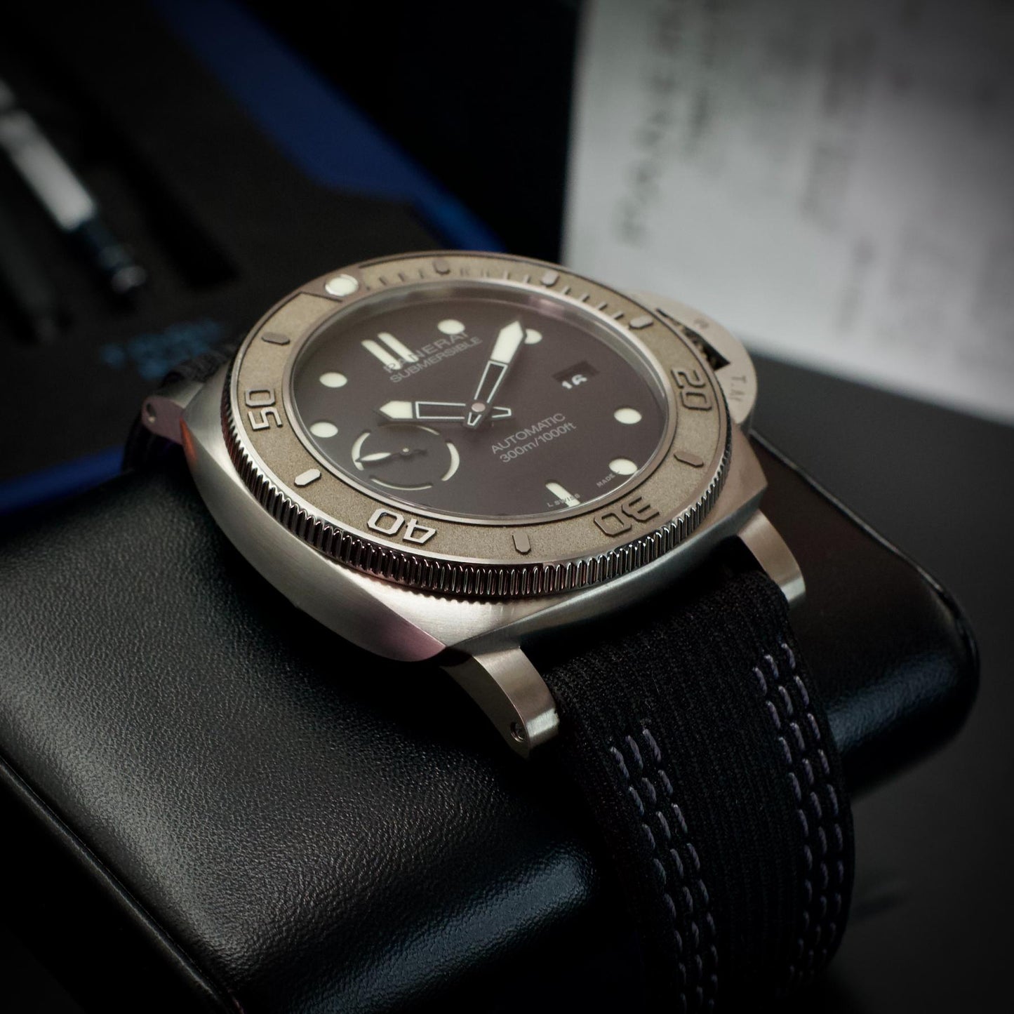 Panerai PAM00984 Mike Horn Edition Titanium Automatic Black Dial Box Straps