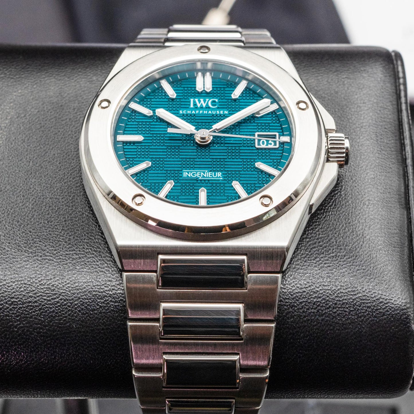 IWC Ingenieur Automatic 40 IW328903