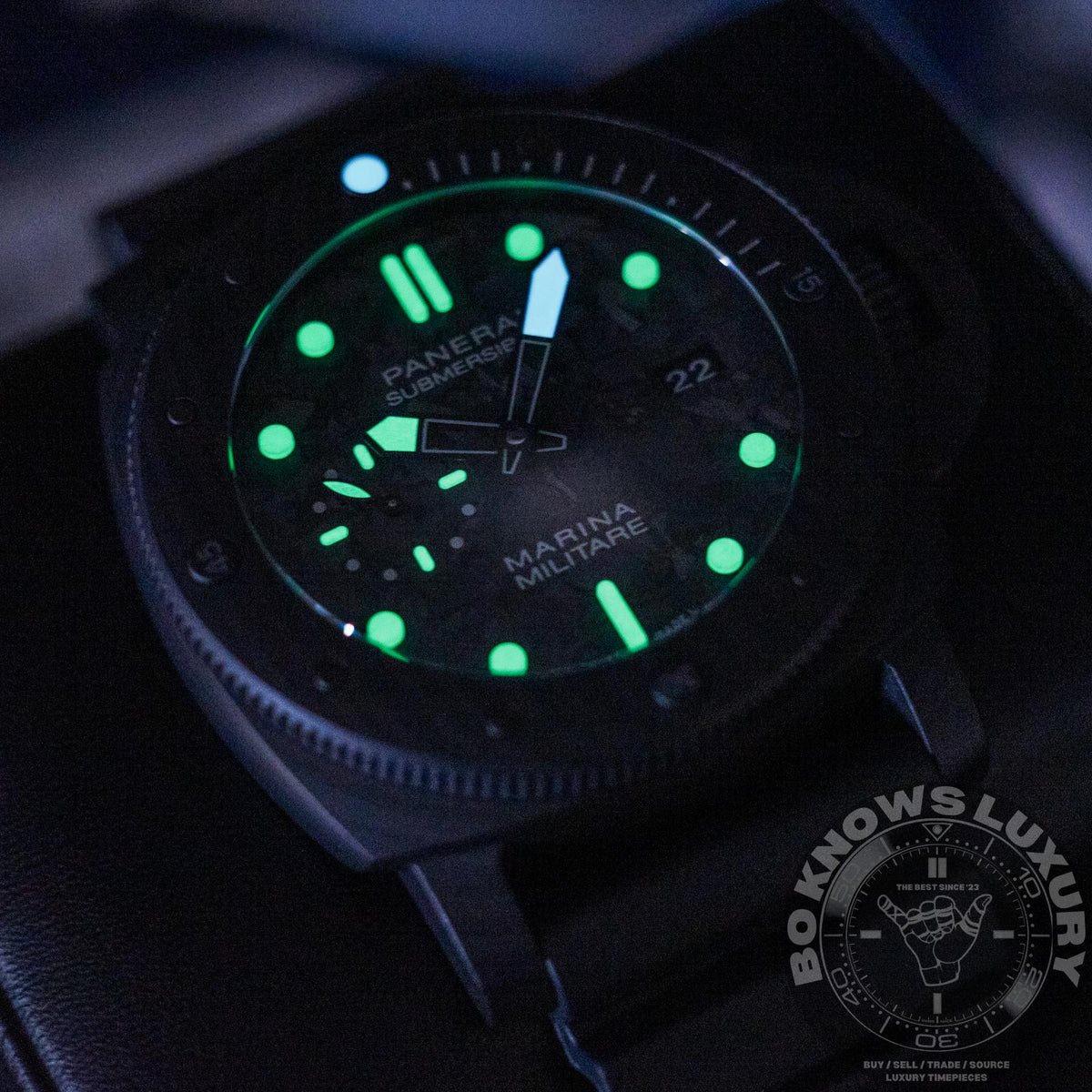 Panerai Submersible Marina Militare PAM02979 47mm Carbotech Box Papers 2025