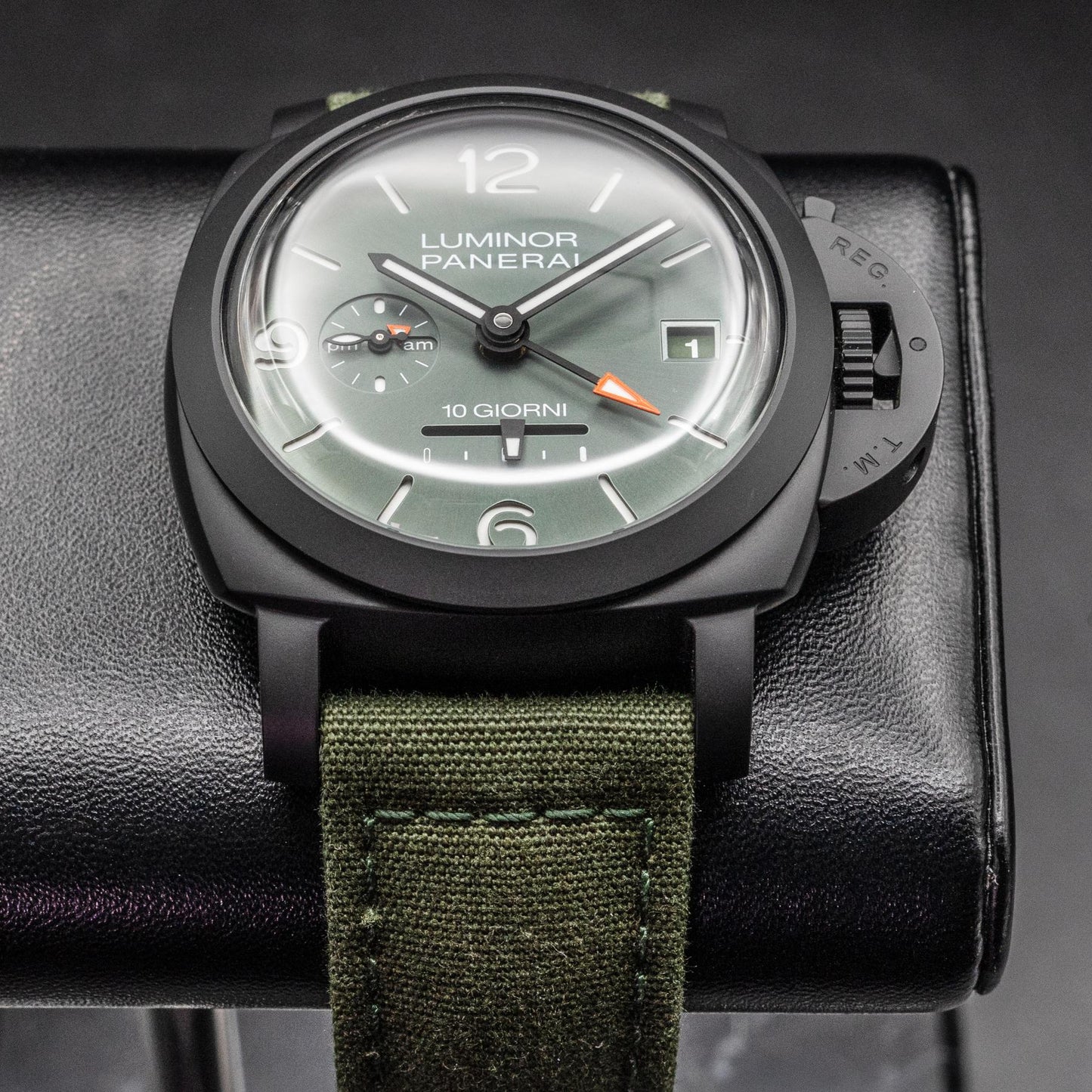 PAM01483 Black Ceramic Green