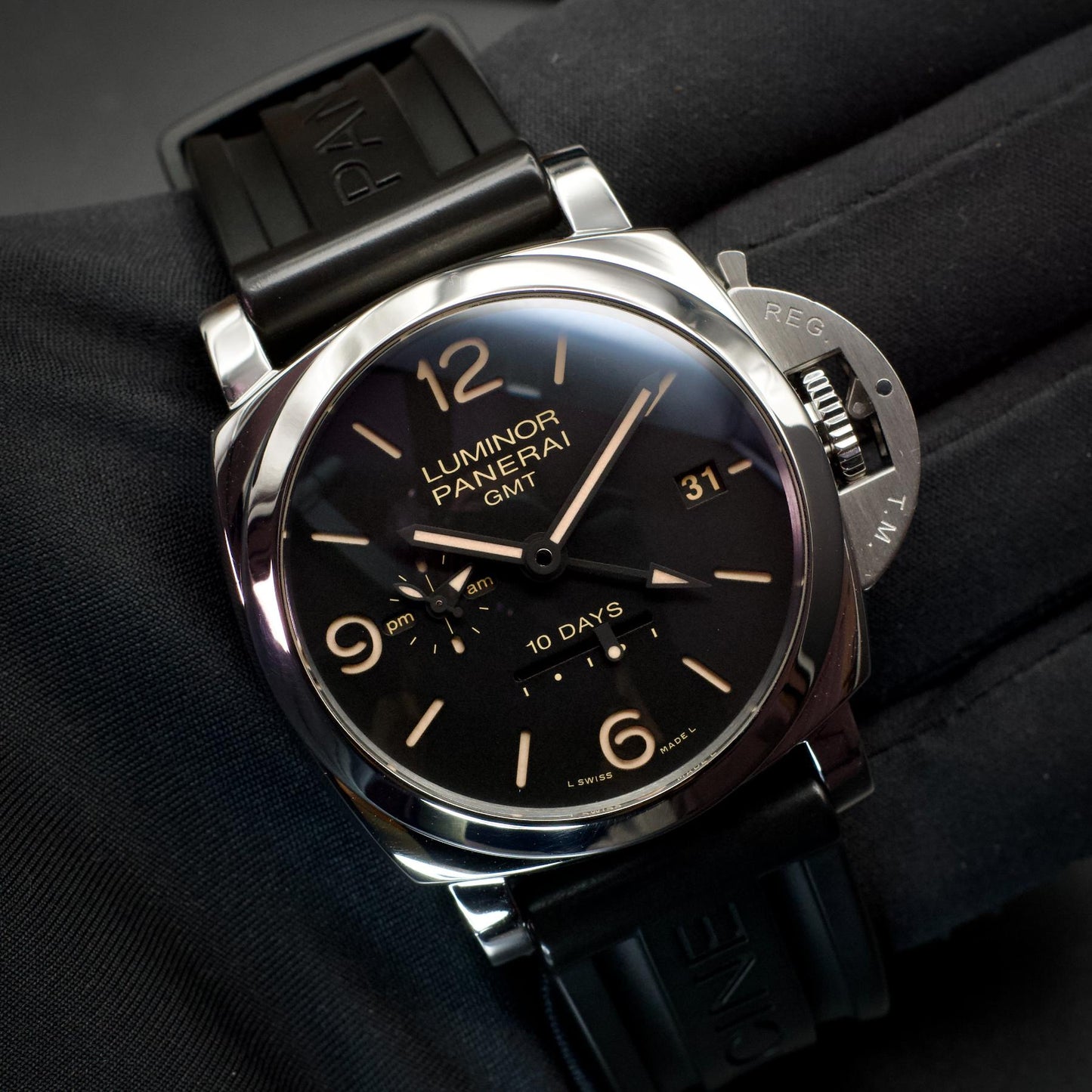 Panerai PAM00533 Luminor 1950 10 Days GMT 44mm Steel Black Dial Full Set