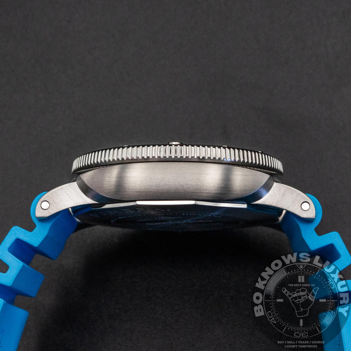 Panerai Submersible QuarantaQuattro PAM01595 44mm Steel White Box Papers 2024